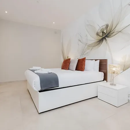 Fl 1 Thelodge - Charming Retreat By Homely