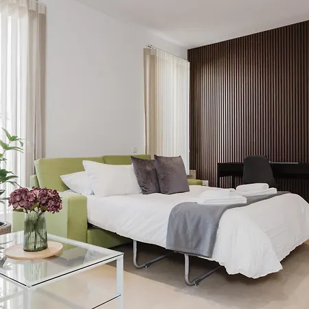 Fl 1 Thelodge - Charming Retreat By Homely *