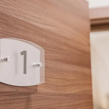 Fl 1 Thelodge - Charming Retreat By Homely