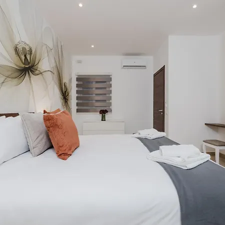 Fl 1 Thelodge - Charming Retreat By Homely * Mellieħa