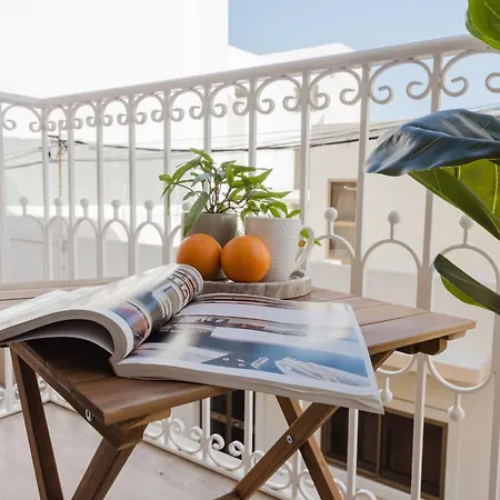 Fl 1 Thelodge - Charming Retreat By Homely Διαμέρισμα *