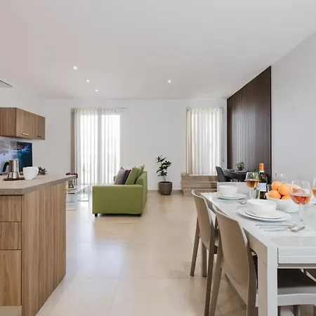 Fl 1 Thelodge - Charming Retreat By Homely * Mellieħa