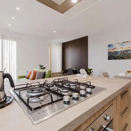 Fl 1 Thelodge - Charming Retreat By Homely * Mellieħa