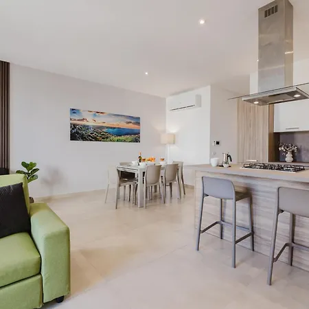 Fl 1 Thelodge - Charming Retreat By Homely Διαμέρισμα