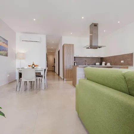 Fl 1 Thelodge - Charming Retreat By Homely *