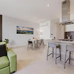 Fl 1 Thelodge - Charming Retreat By Homely 아파트