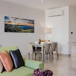 Fl 1 Thelodge - Charming Retreat By Homely 아파트 *